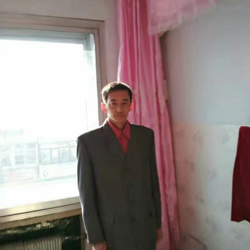 阳光明媚的第一张照片--辽阳蓝颜知己交友网